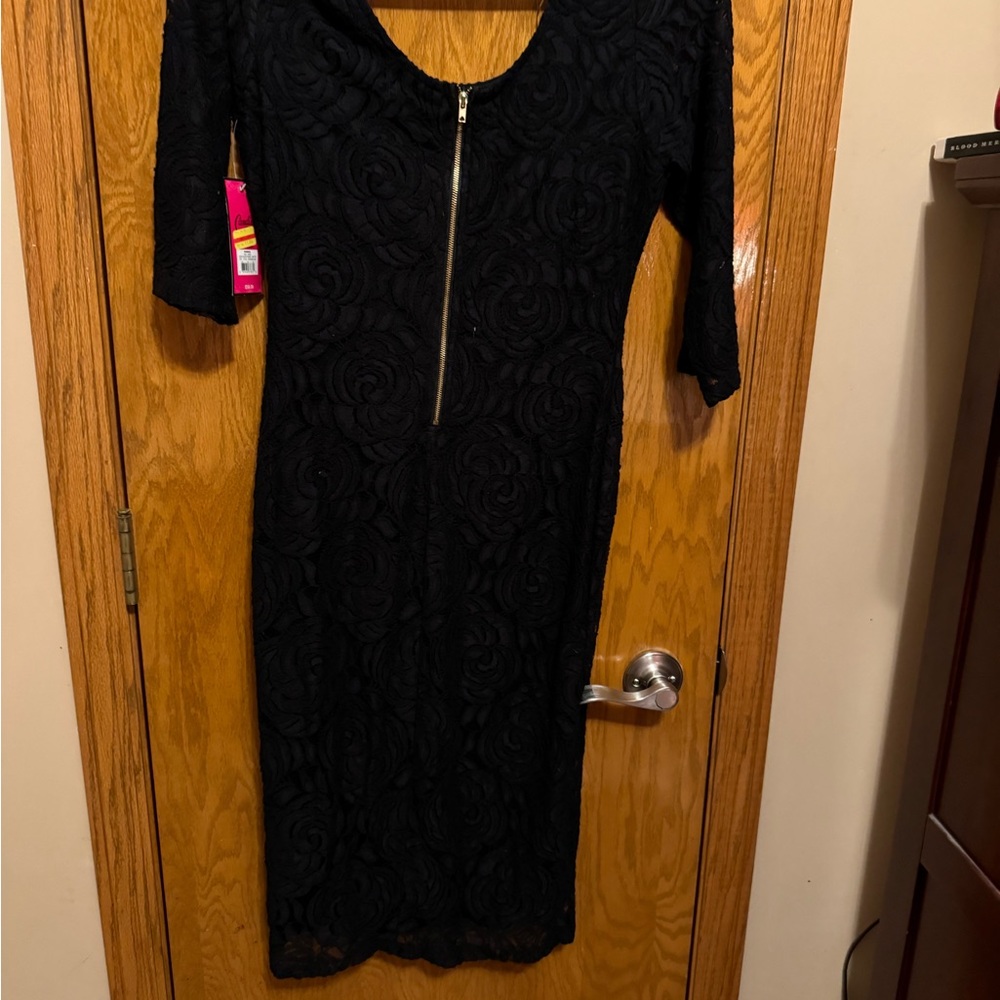Candie's Black Sheath Dress with 3/4 Sleeves and Scoop Neck
